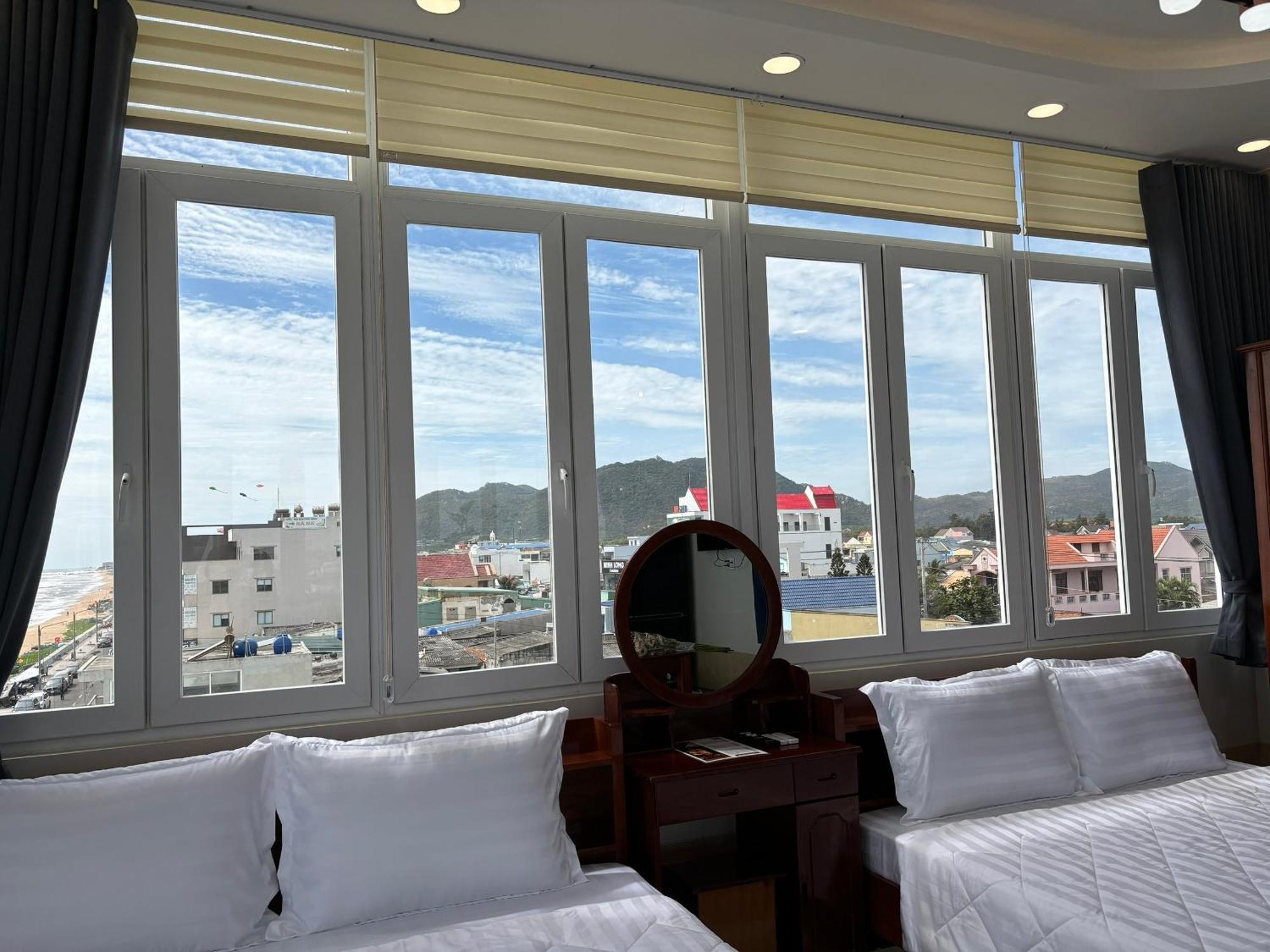 Khach San A68 Hotel Long My Exterior foto